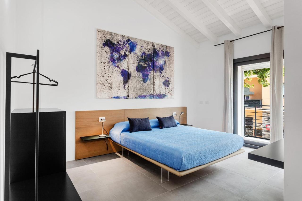 Double D House Panzió Olbia Kültér fotó