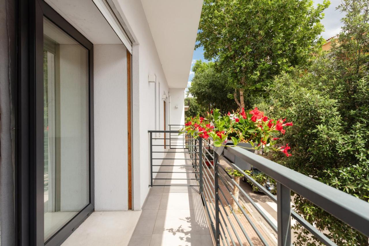 Double D House Panzió Olbia Kültér fotó