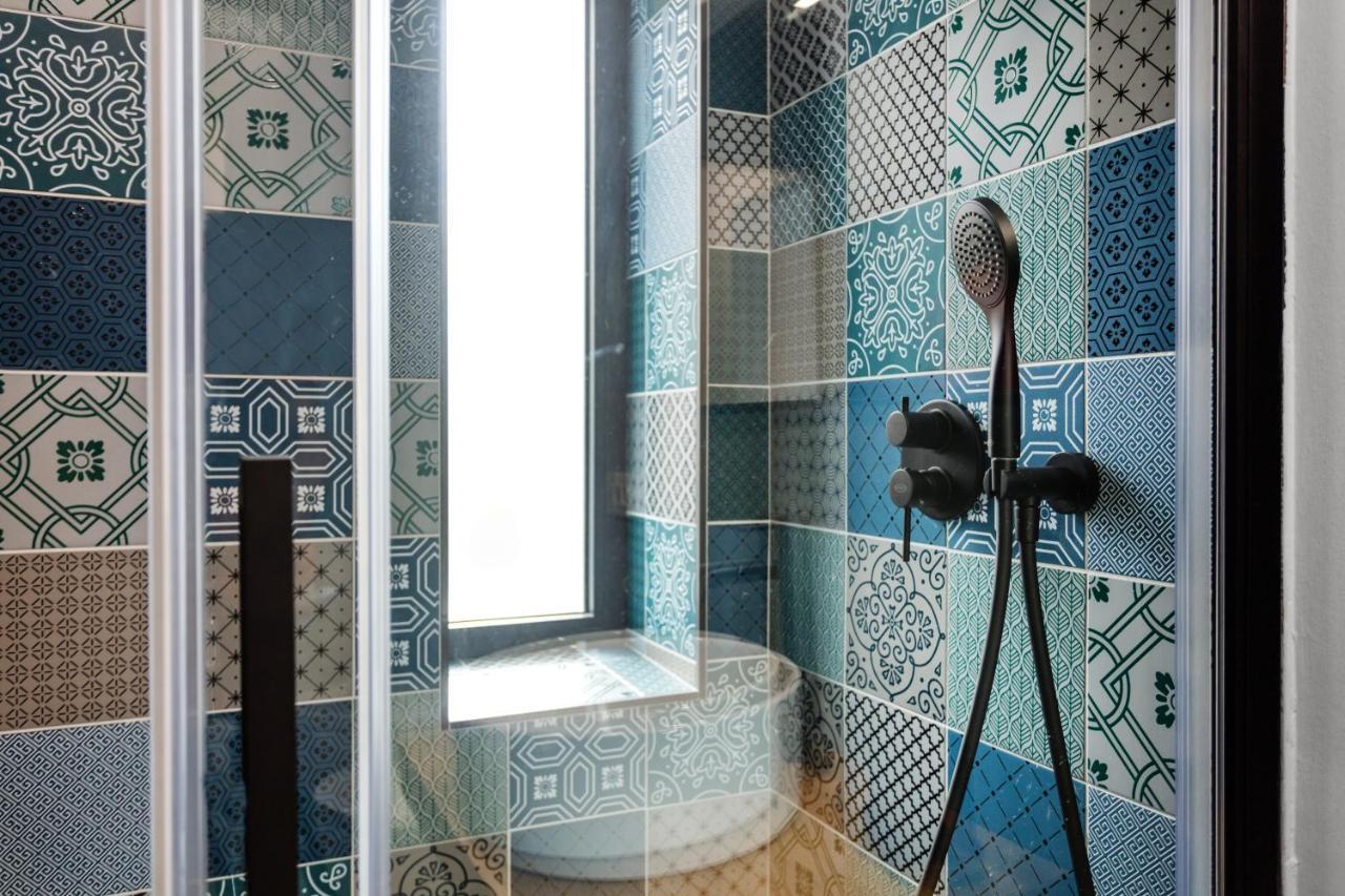 Double D House Panzió Olbia Kültér fotó